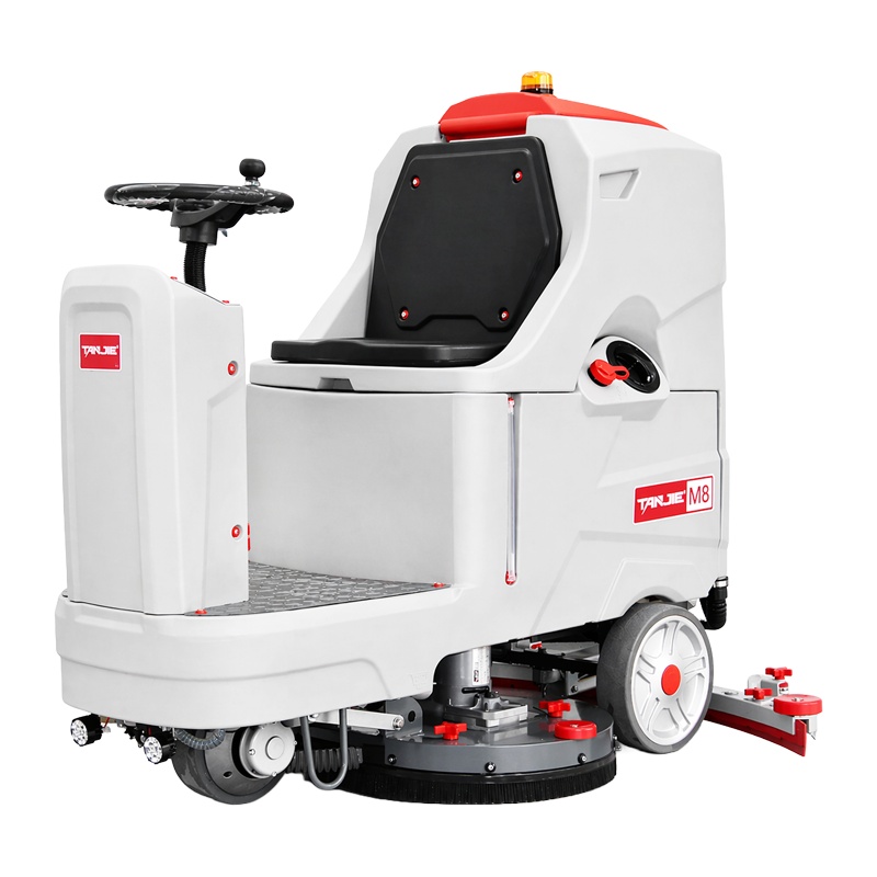 江津坦洁驾驶式洗地机M8